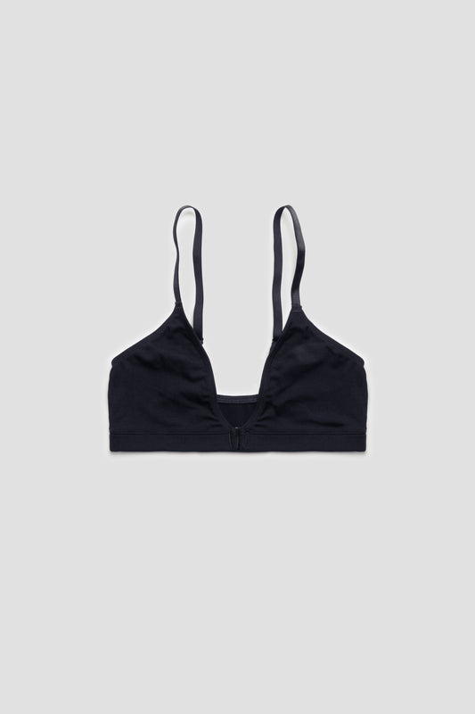 Wire-free scoop neck bralette in black, made from breathable TENCEL™ Lyocell. Ultra-soft, moisture-wicking, and designed for all-day comfort